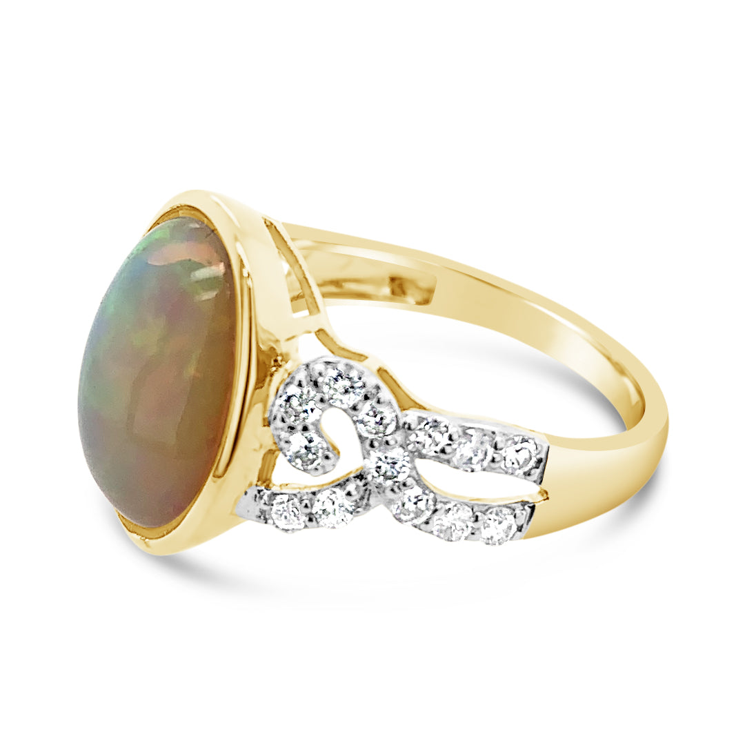 2.27ct Opal and 0.48ctw Diamonds 14K Yellow Gold Ring