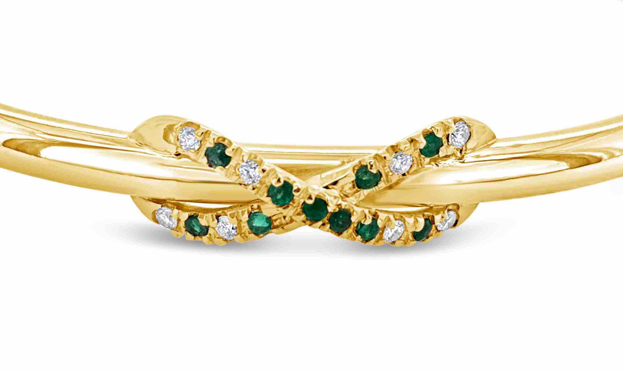 18K Yellow Gold Emerald and Diamond Bracelet 9.26 grams