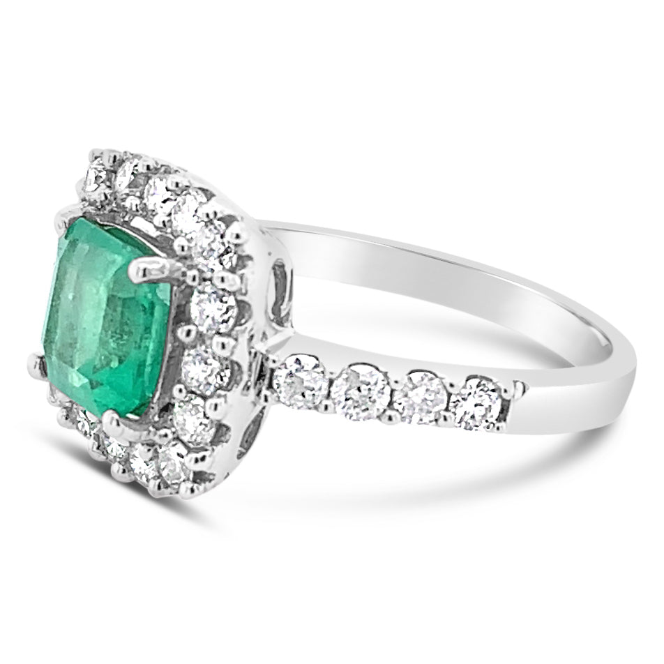 1.54ct Natural Emerald and 0.91ctw Diamond 14K White Gold Ring 4.59 gms