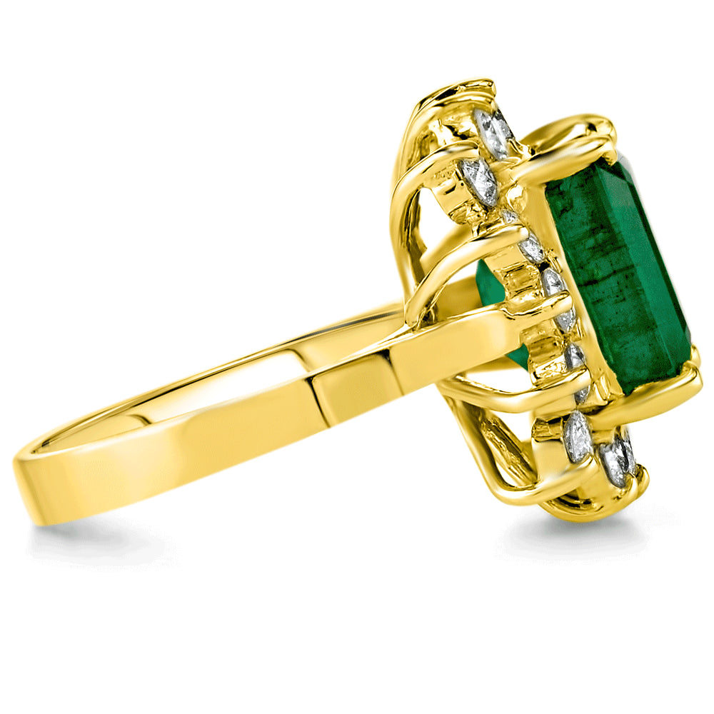 7.90cts Natural Emerald and 1.27cttw Diamonds 14K Yellow Gold Ring 7.00 gm