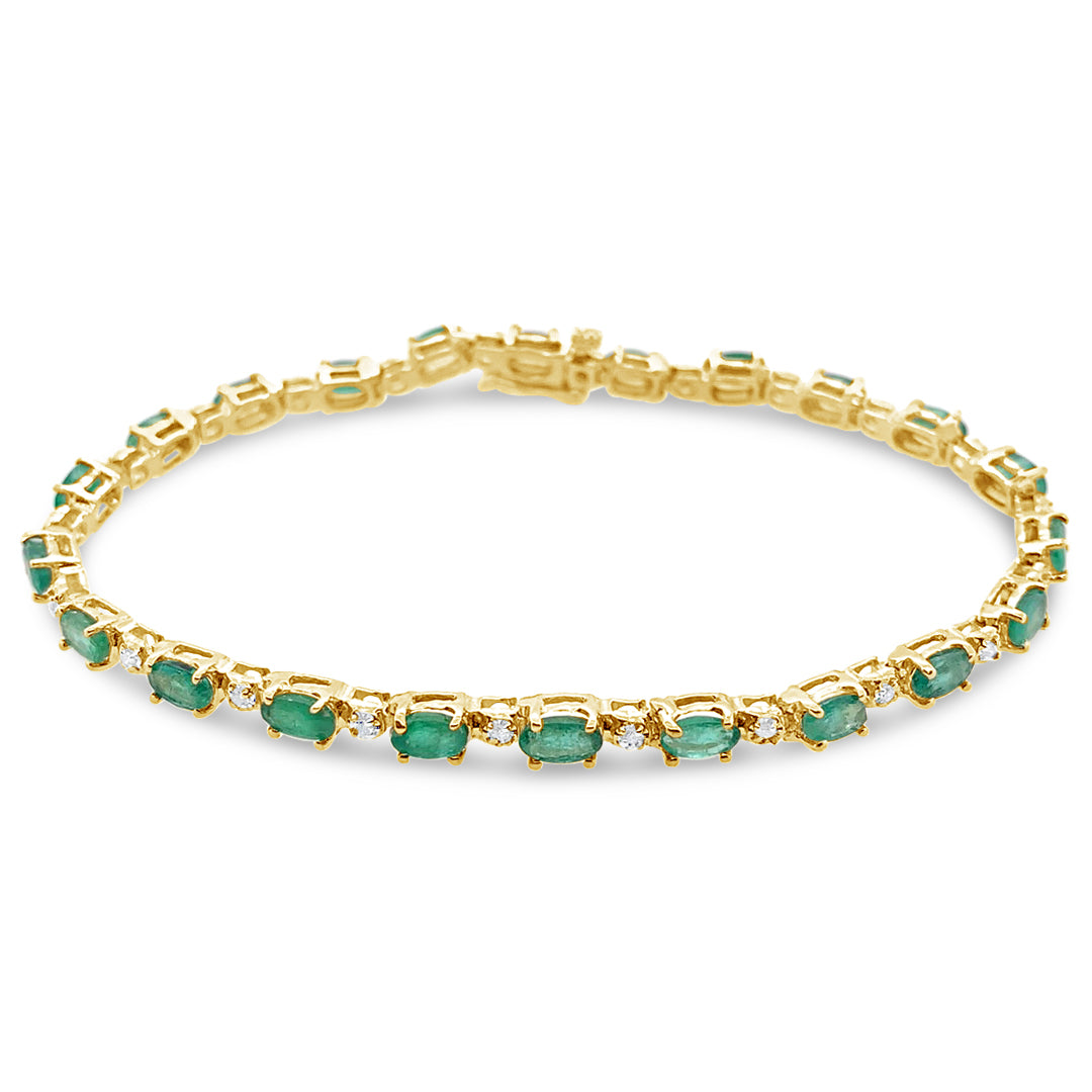 6.22 Carats Emeralds and Diamonds Tennis Bracelet